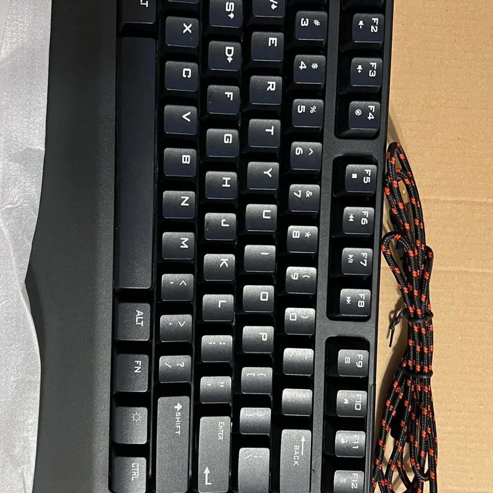 Magic eagle gaming keyboard